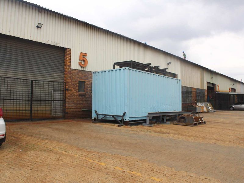 Warehouse / Industrial Unit To Rent | Waltloo, Silverton | ±300m2 - Photo 3