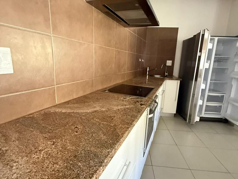 BEAUTIFUL MODERN 3 BEDROOM HOUSE TO LET IN LUDWIGSDORF, KLEIN WINDHOEK - Photo 7