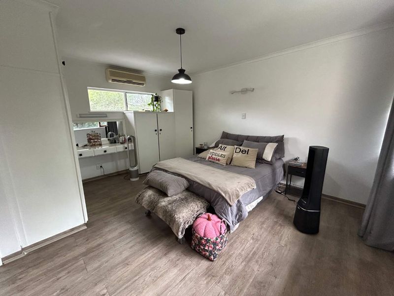 Spacious Classic Kloof Apartment in Maytime Area for Rent - Photo 8