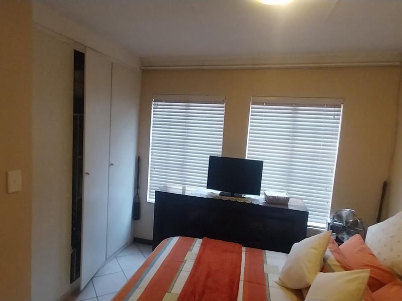 2 Bedroom House In Sand Stone Estate - Photo 8