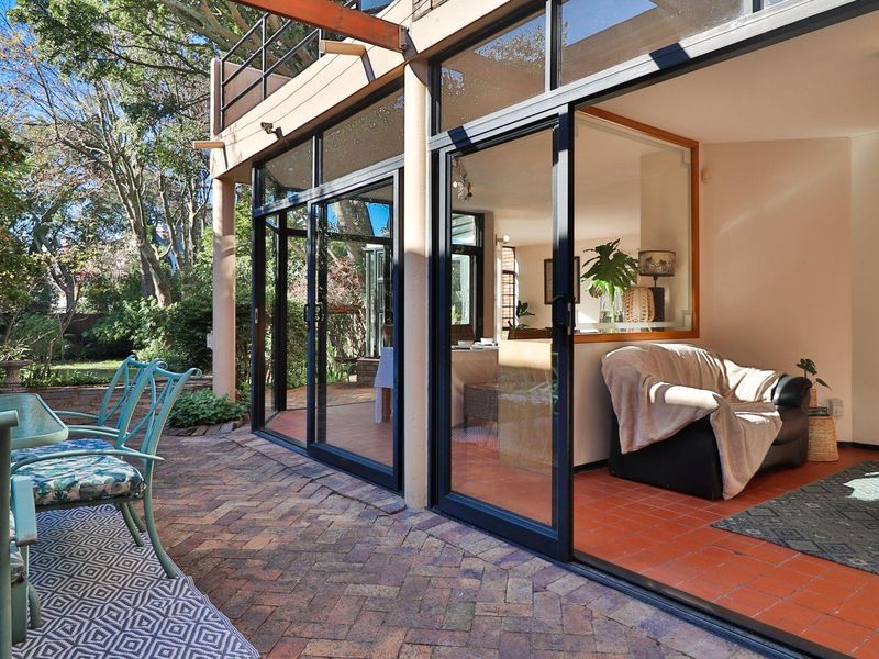 4-Bedroom Family Home in Sought-After School Neighbourhood - Photo 7