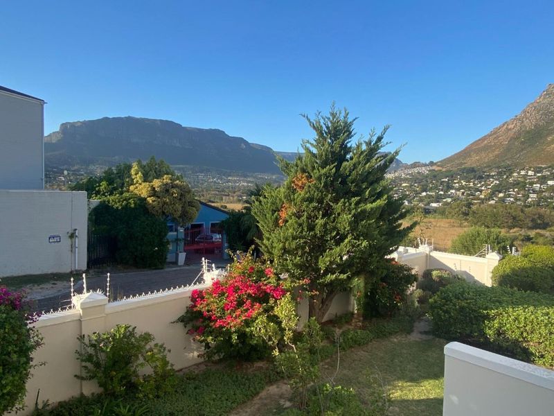2 bedroom Modern Apartment in HOUT BAY - Photo 9
