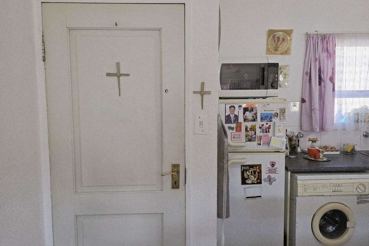 Fantastic lock up and go. Suite single or couple. - Photo 3