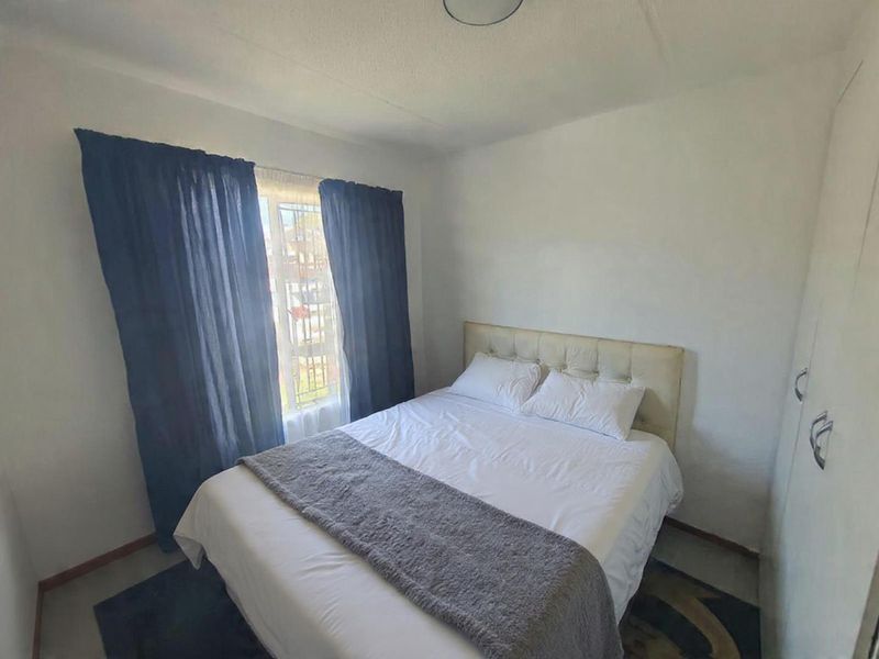 Townhouse - Investment Opportunity - Photo 5