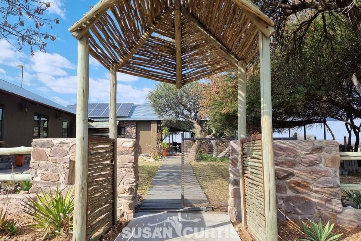 Guest / Game Farm near Gobabis - Photo 4