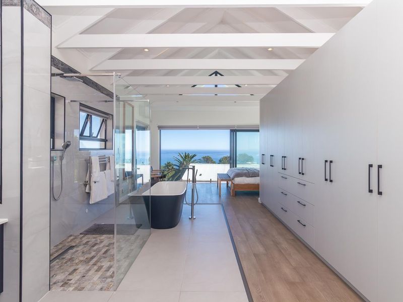 Awe-inspiring - Photo 10