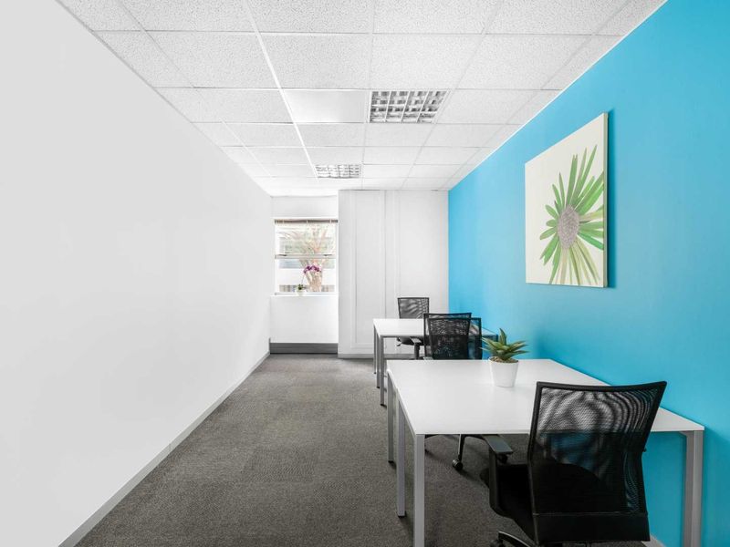 Private office space tailored to your business’ unique needs in Regus Parktown - Photo 4