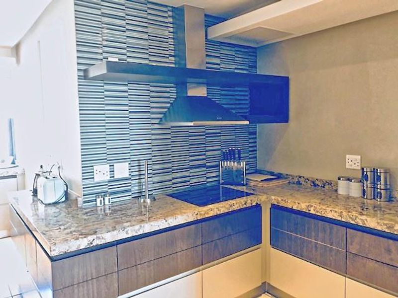 2 BED 2 BATH FULLY FURNISHED EXECUTIVE LUXURY APARTMENT MORNINGSIDE - Photo 5
