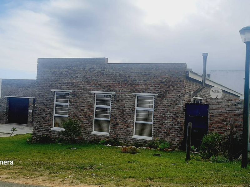 House for sale in  Palmiet Kleinmond - Photo 2