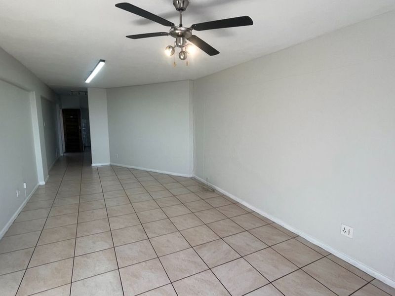 Live with a view. - Photo 2