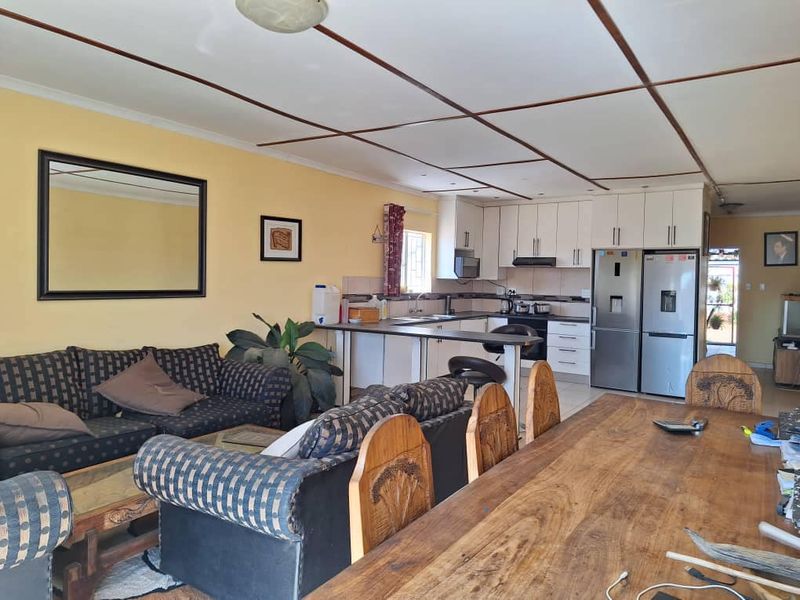 3 Bedroom House For Sale in Brakwater - Photo 4