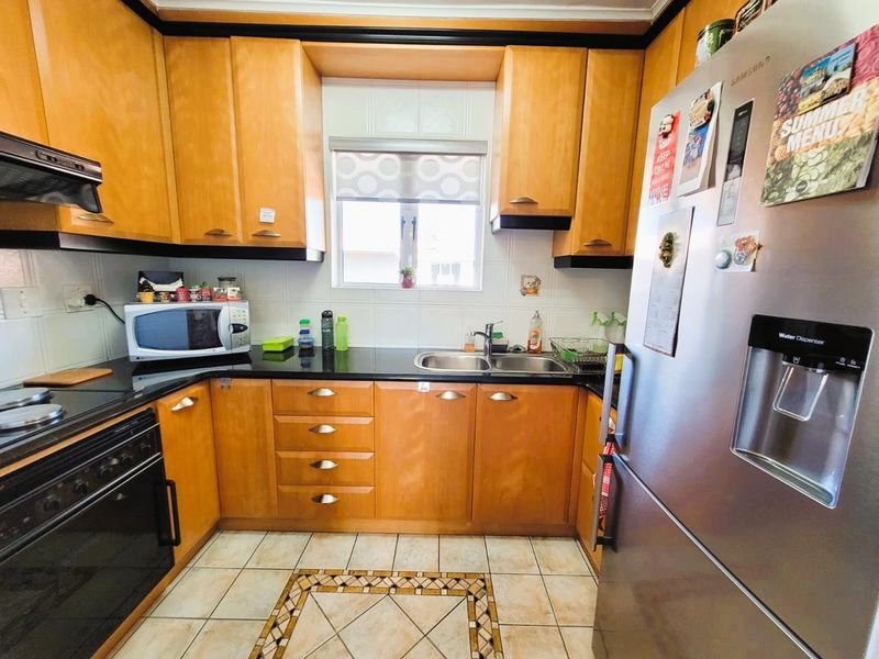 Spacious 2 Bedroom Apartment for Sale – Stanhope Gate, Cato Road, Glenwood - Photo 9