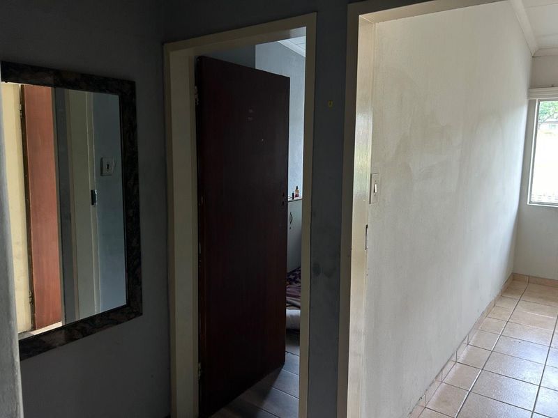 3 Bedroom Apartment in Proclamation Hill - Photo 8