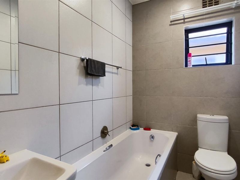House For Sale in Albertsdal, Alberton - Photo 7