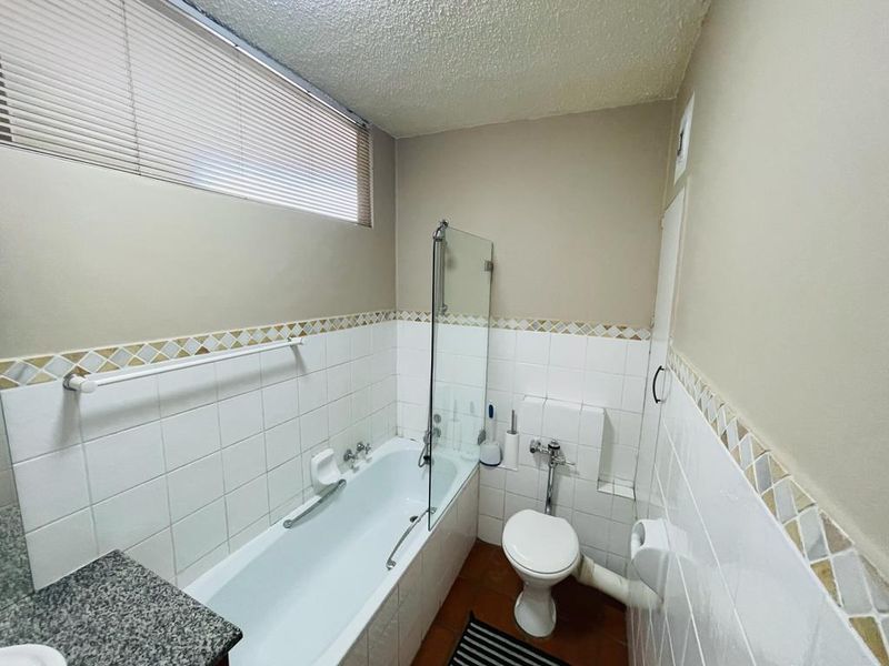 2 bedroom, 2 bathroom, Apartment for rent in Heart of Sandton - Photo 7