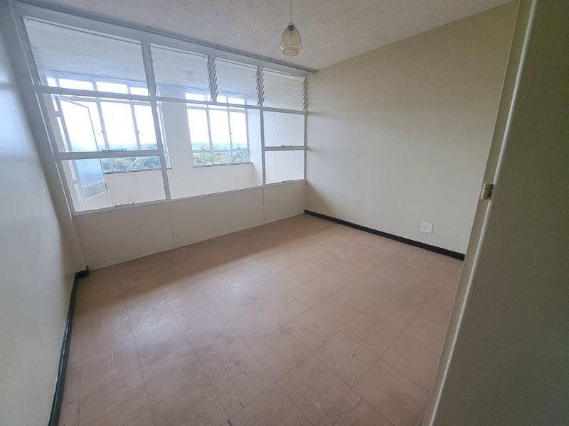 Spacious Apartment In Gezina - Photo 9