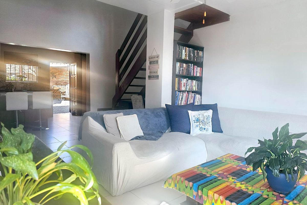 A Rare Gem in the Sought-After Caribbean Estates - Photo 4