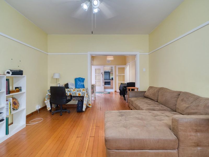 Charming Glenwood Apartment with Art Deco Flair and Hardwood Floors! - Photo 6