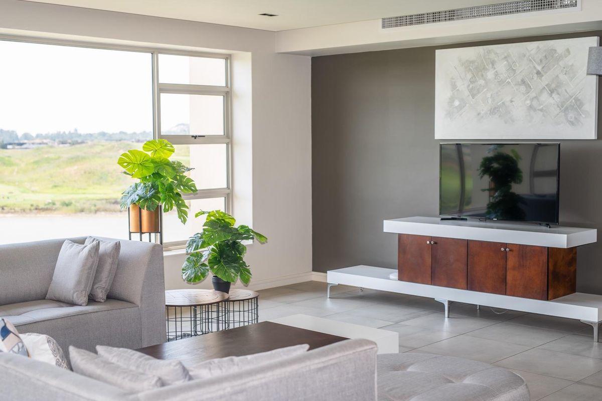 Ultimate Luxury Apartment for Sale in Ebotse Golf & Country Estate, Rynfield - Photo 4