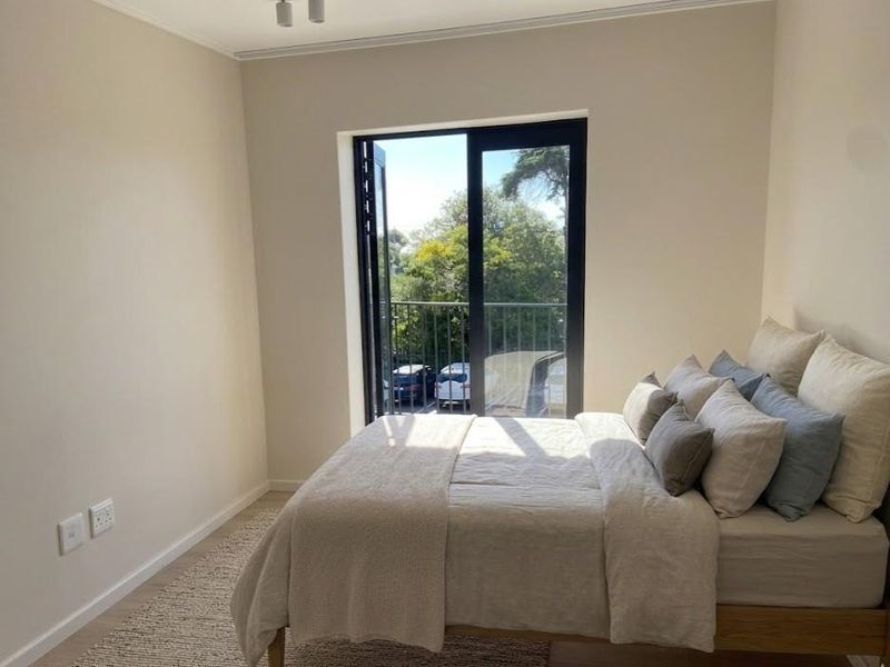 Secure 2 Bedroom Apartment – Simons Town - Photo 6