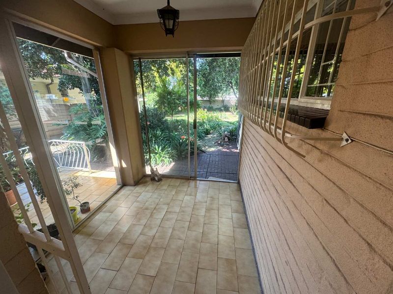 Family Home for sale in Randhart with Flat - Photo 6