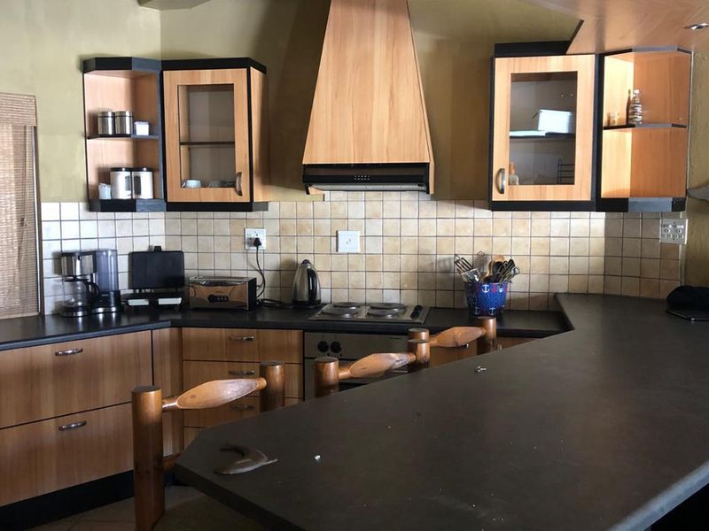 House For Sale - Long Beach - Photo 4