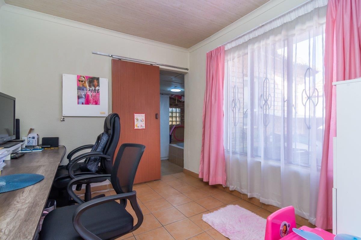 A Place to call Home - Photo 4