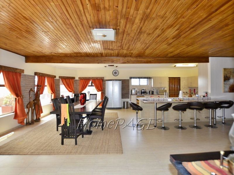 Ext 10, Henties Bay:  Low Maintenance Home with Flat is for Sale - Photo 2