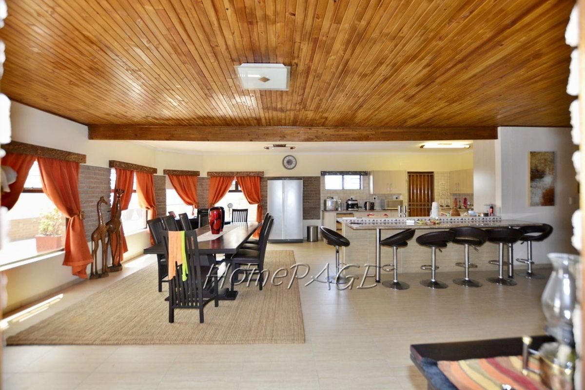 Ext 10, Henties Bay:  Low Maintenance Home with Flat is for Sale - Photo 2