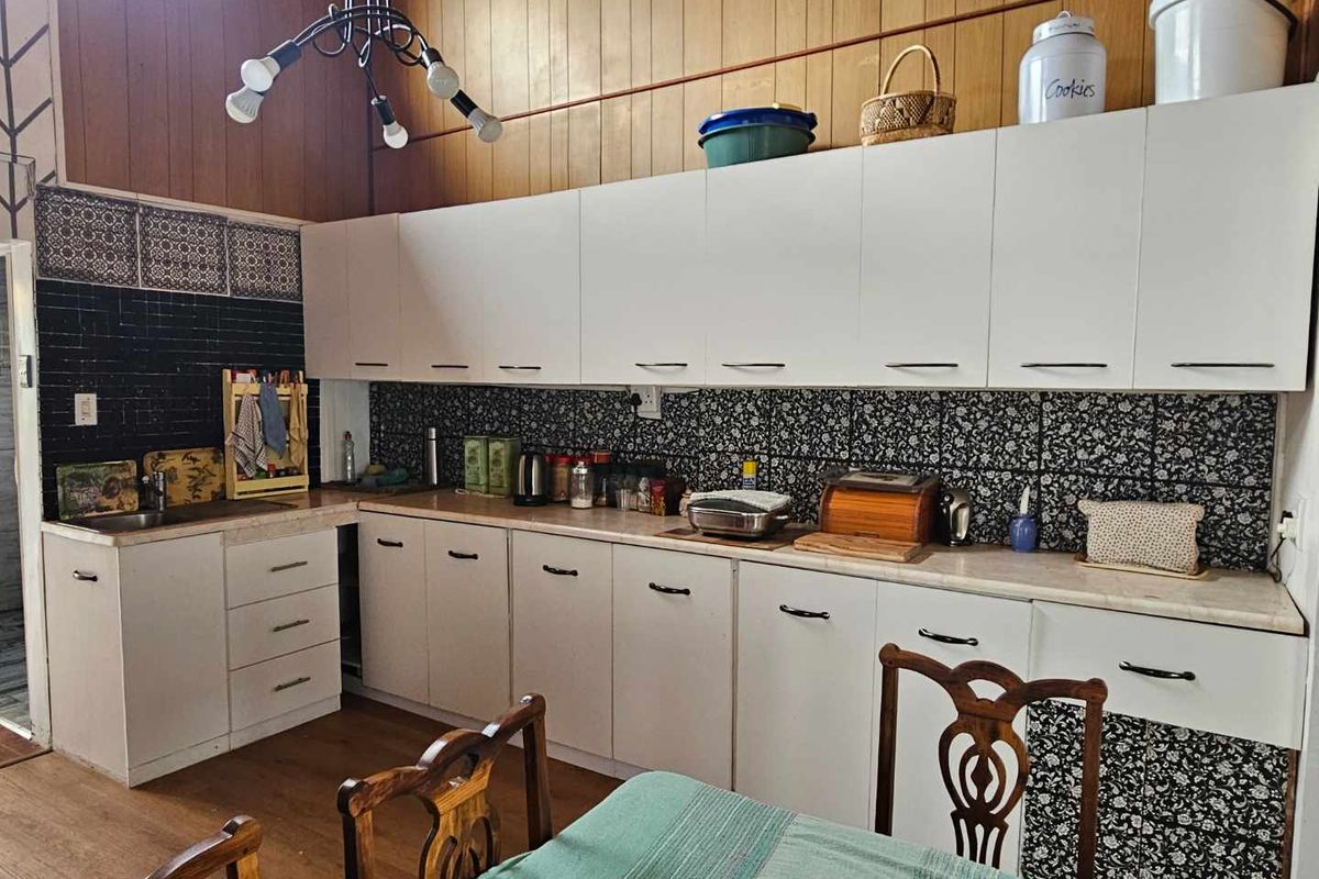 1-Bedroom Nutec Home with Great Potential - Photo 4