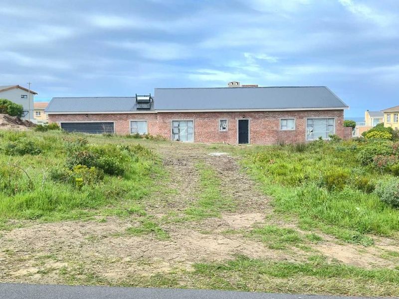 Coastal Gem with Sea &amp; Mountain Views: Your Franskraal Building Opportunity - Photo 4