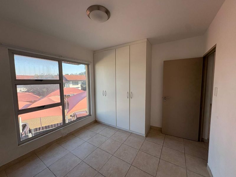 2 Bedroom Flat near Maerua Mall for sale - Photo 4