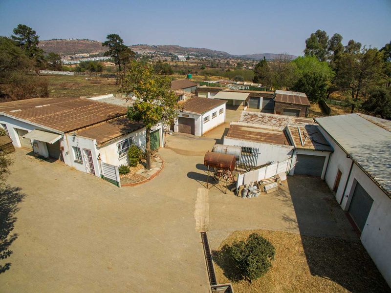 Development Land or Storage Garages with Residential Rental Opportunity - Photo 3