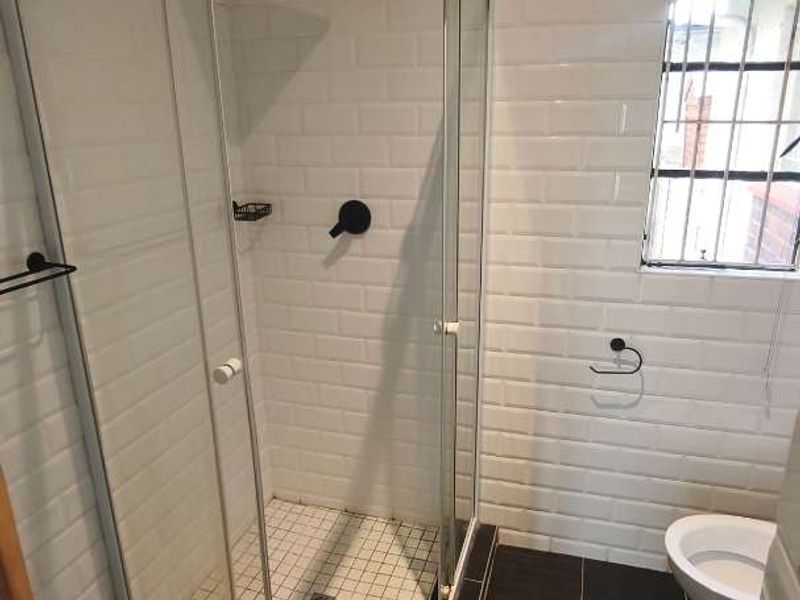 STUDIO GARDEN COTTAGE FOR RENTAL IN MONDEOR - Photo 8