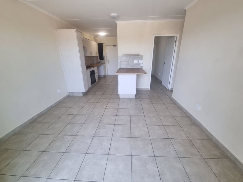 Stunning 3-Bedroom Ground Floor Apartment in Kuilsriver - Only R9,500pm! - Photo 7