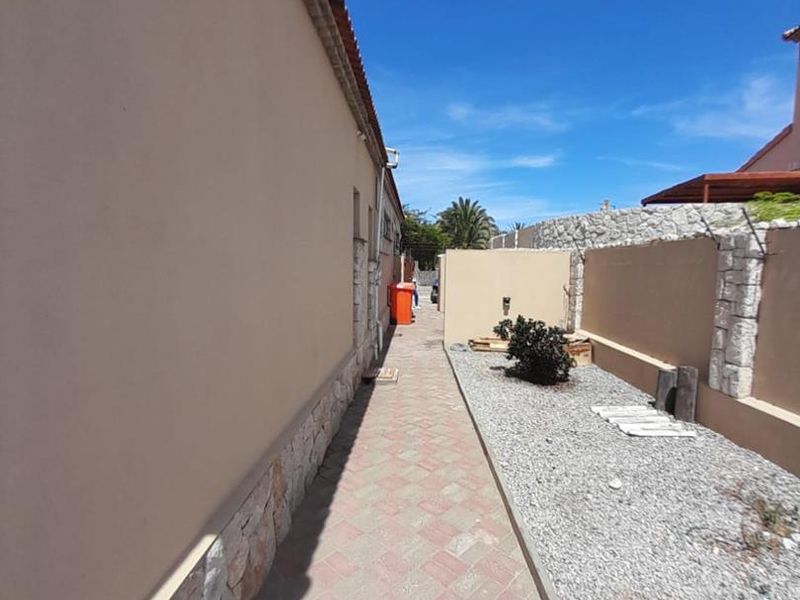 ROSSMUND  Perfect Family HOME with 1 Bedroom Flat!!! - Photo 5