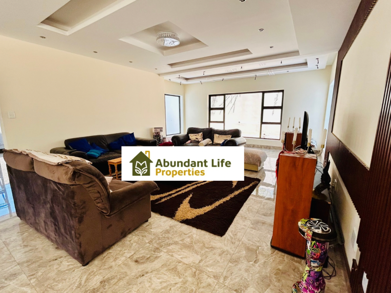 Double-Storey Family Home For SALE! - Photo 10