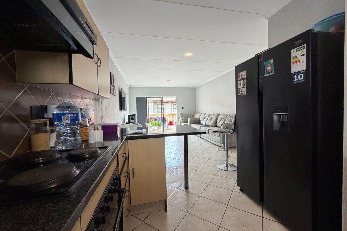 Step into a space that feels like home from the very first moment. - Photo 4