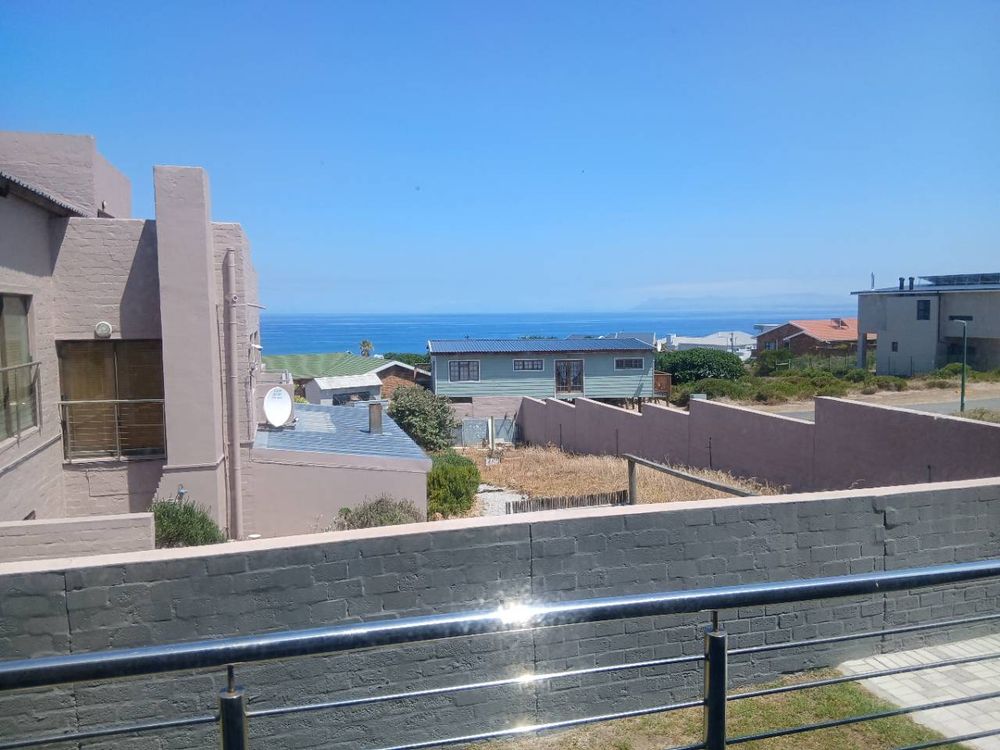 Permanent uninterrupted Sea View from Main Bedroom (and its own Balcony).