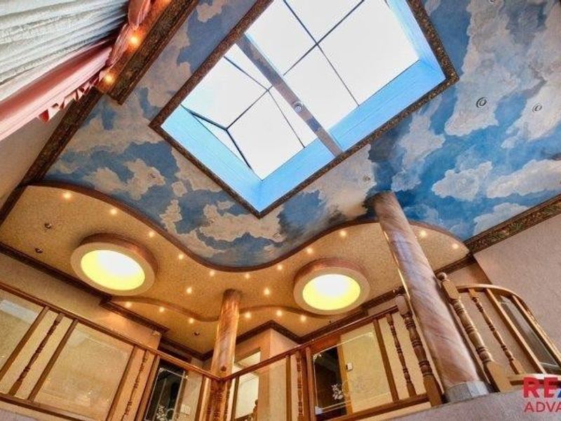 6 Bedroom Home for sale in Umhlatuzana - Photo 7