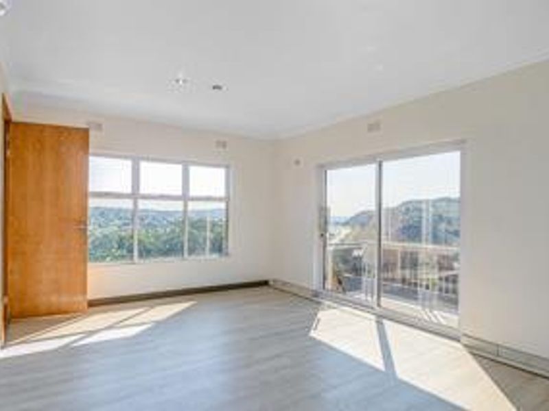 Dual Living In The Elegant Suburb of Bassonia - Photo 9