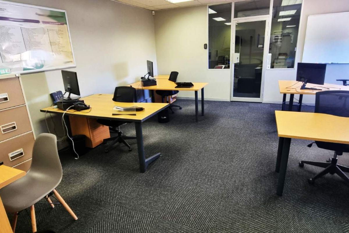 Tenanted Office in AAA Grade Office Park - Photo 5