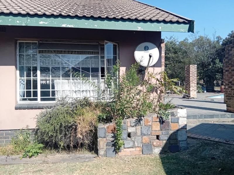 Renovators dream - Photo 2