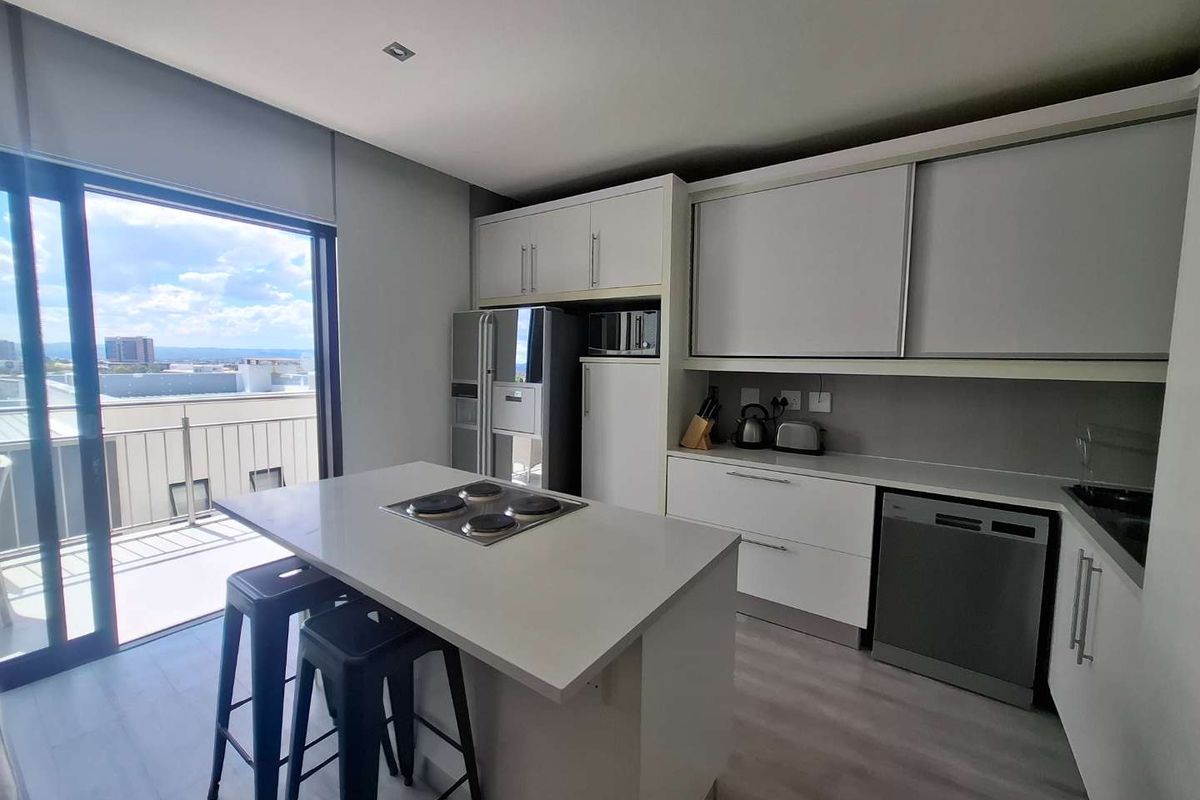 Live central. Live stylish. Live smart. - Photo 2