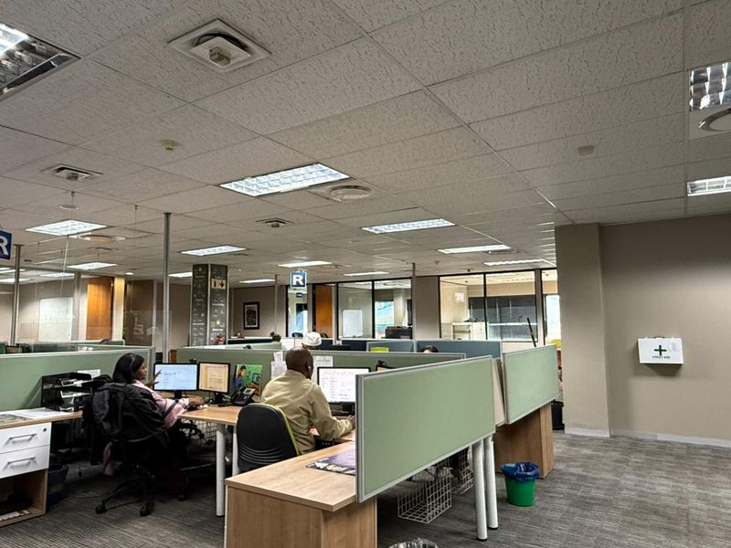 AAA-Grade fully fitted premium office space to let in Soho on Strand - Photo 9