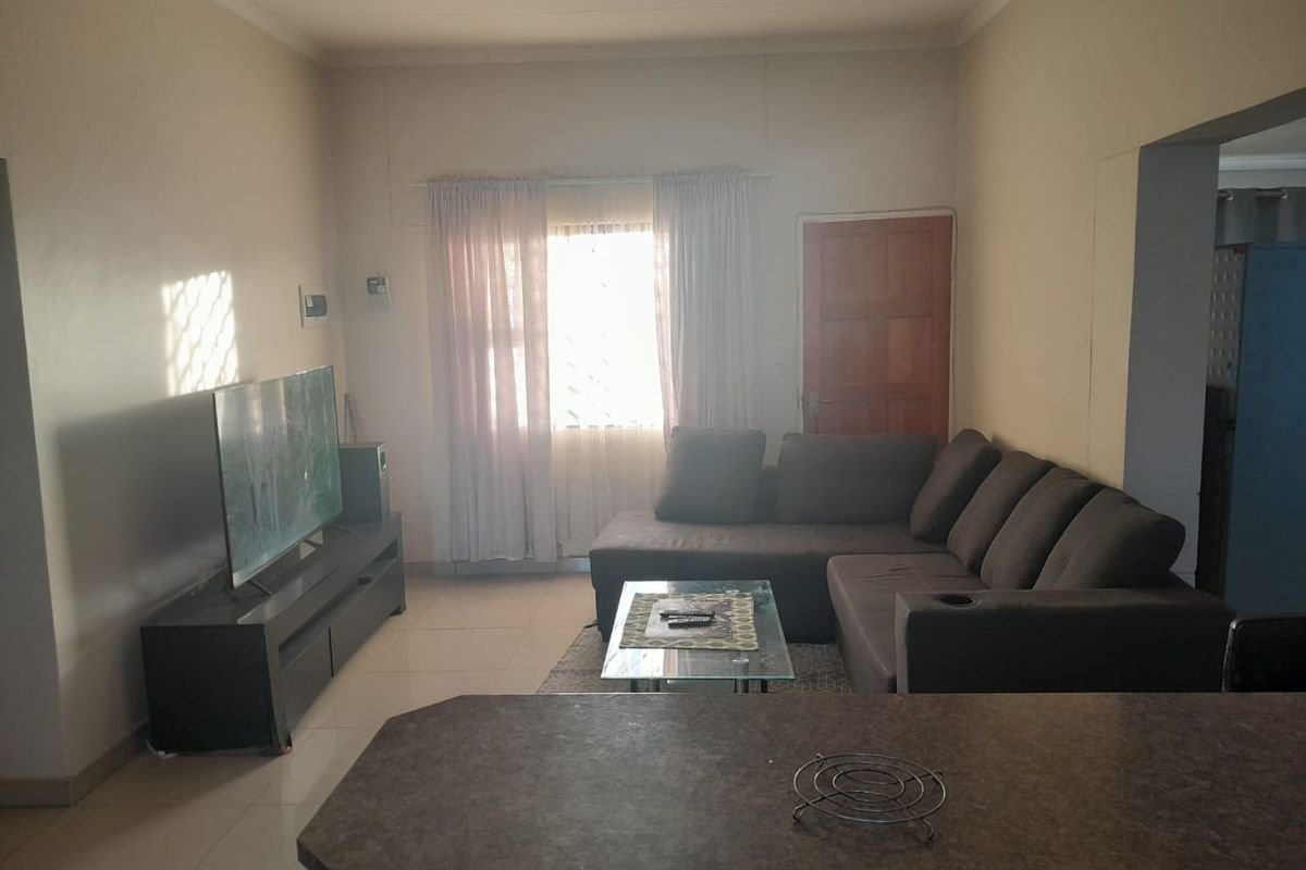 3-BEDROOM FAMILY HOME FOR SALE | OSONA VILLAGE - Photo 3