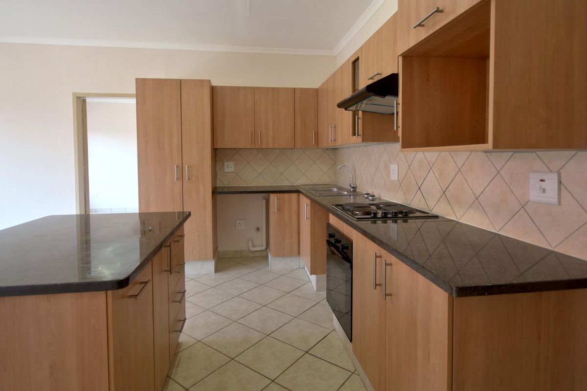 Perfect 1-Bedroom Apartment - Photo 4