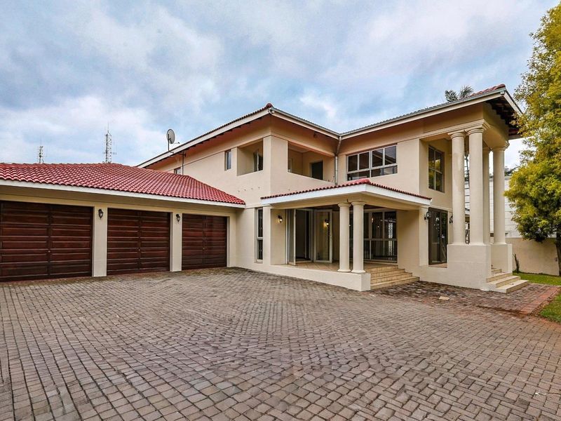 High-Value Property with Dual Income Potential & Superior Accommodation - Photo 4