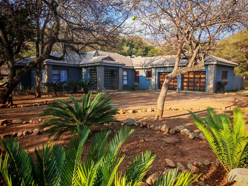 Charming River Front Home For Sale - Photo 2