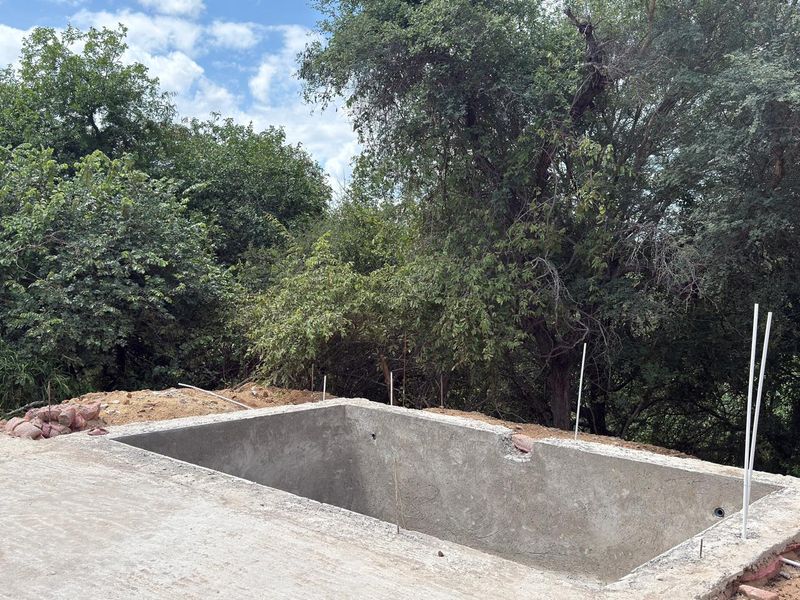 Brand-New 3-Bedroom Riverfront Home – Elephant Rock Eco Estate - Photo 9